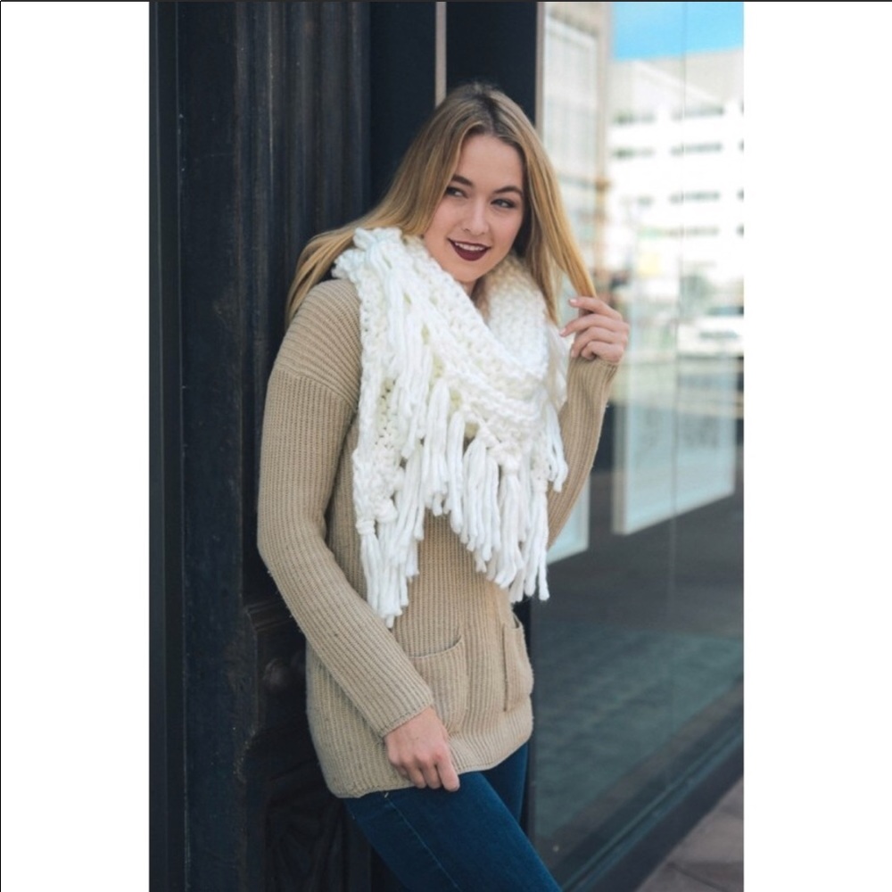 Ivory Fringe Scarves - Picture 3 of 5